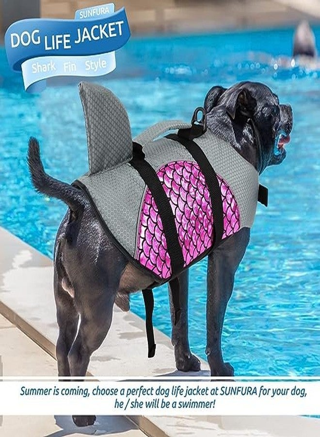 VBM سترة نجاة للكلاب من VBM، مصنوعة من قماش مقاوم للتمزق، مزودة بزعانف على شكل سمكة قرش، مع مقبض إنقاذ وقدرة عالية على الطفو، مناسبة للكلاب الصغيرة والمتوسطة والكبيرة، تحافظ على سلامة الحيوانات الأليفة أثناء السباحة في المسبح أو الشاطئ أو ركوب القوارب (لون وردي، مقاس صغير). - Image 5